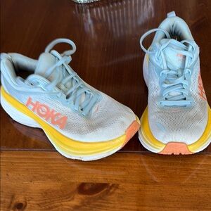 Women’s size 7 1/2 HOKA sneakers